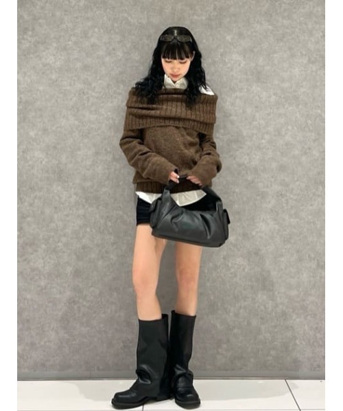 LAGUA GEM（ラグアジェム）の「LOOSEY KNIT オフショルダー（ニット/セーター・レディース・アイボリー/ブラック/杢グレー/ブラウン・FREE）」の12枚目の写真