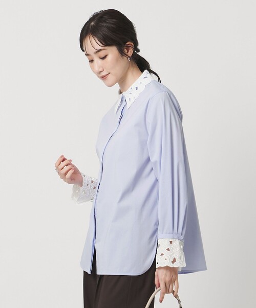 UNITED ARROWS（ユナイテッドアローズ）の「エンブロイダリー カラー シャツ ‐ウォッシャブル‐（シャツ/ブラウス・レディース・オフホワイト/ライトブルー/ネイビー・FREE）」の4枚目の写真