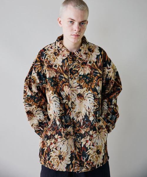 rehacer(レアセル)の「rehacer : Gobelin CoachJacket / ゴブラン コーチ ジャケット(ブルゾン・メンズ・ブラック/ブルー・SMALL/LARGE/MEDIUM)」の2枚目の写真