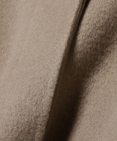 Demi-Luxe BEAMS（デミルクス ビームス）の「【1/1値下げ】リバー フーディーコート（その他アウター・レディース・オフホワイト/グレイッシュベージュ・36/38）」の4枚目の写真