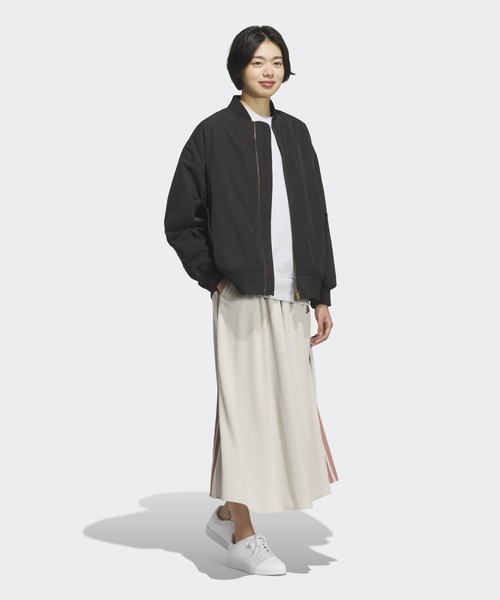 adidas（アディダス）の「ボンバージャケット ルーズフィット / アディダス adidas（MA-1・レディース・ブラック・MEDIUM/LARGE/SMALL/X-LARGE/X-SMALL/XX-LARGE）」の5枚目の写真