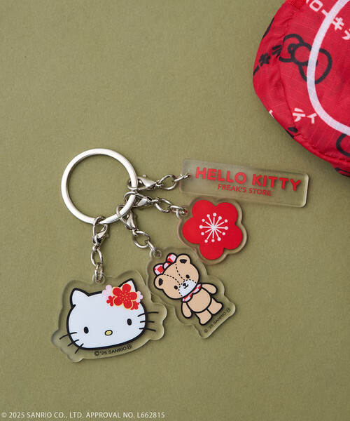 FREAK'S STORE(フリークスストア)の「SANRIO/サンリオ 着物”HELLO KITTY” アクリルキーホルダー(キーケース/キーアクセサリー・レディース・レッド/グリーン・ONE SIZE)」の2枚目の写真