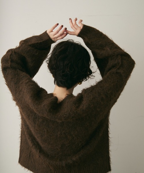 Trish（トリッシュ）の「【ウール混】イエティシャギープルオーバー（ニット/セーター・レディース・ベージュ/ブラウン/チャコールグレー・MEDIUM）」の9枚目の写真