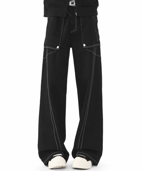 link lot(リンクロット)の「【ウエストゴム】ステッチデザインビッグポケットストレートブラックパンツ(チノパンツ・メンズ・ブラック・M/L)」の11枚目の写真