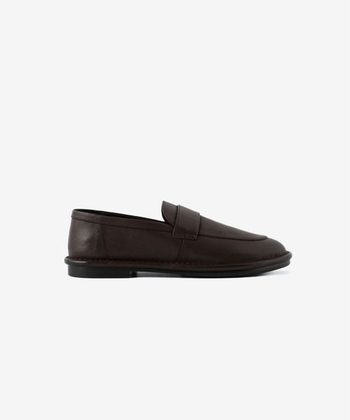 ATTACHMENT(アタッチメント)の「スムースレザー ローファー/ SMOOTH LEATHER LOAFER(ローファー・メンズ・ベージュ/ダークブラウン/ブラック・42/43/41)」の1枚目の写真