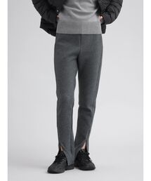 イージーフィット ストレッチパンツ