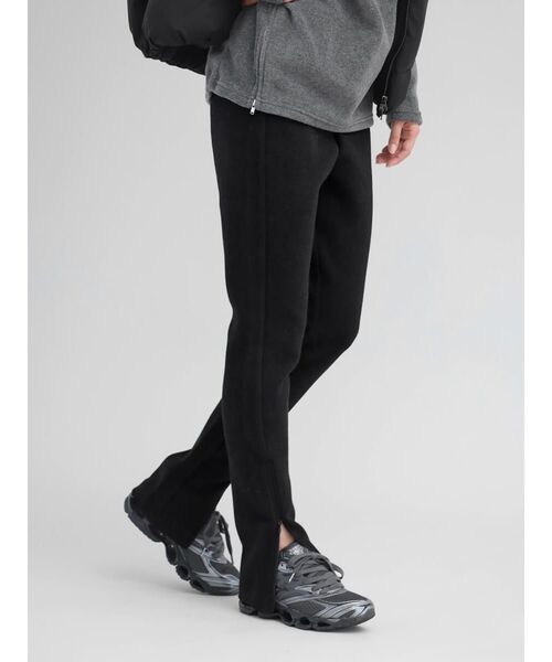 YORT(ヨート)の「イージーフィット ストレッチパンツ(その他パンツ・レディース・チャコール/ブラック・MEDIUM)」の12枚目の写真