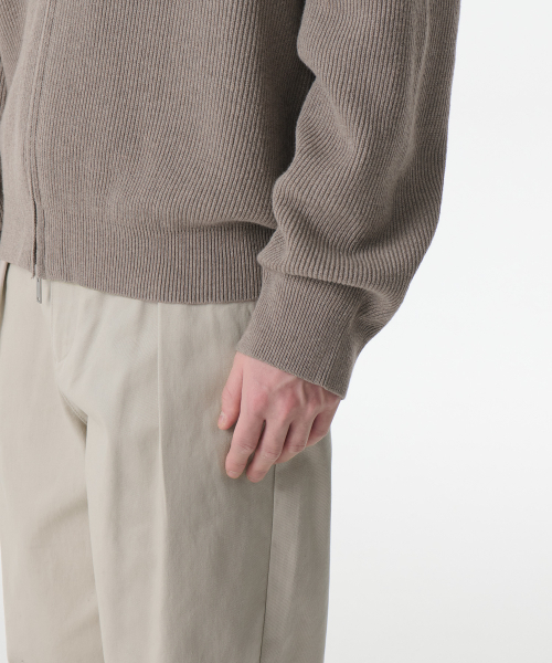 MUSINSA STANDARD（ムシンサスタンダード）の「コットンカラー ニットジップアップ [トフ]（ニット/セーター・メンズ・その他・SMALL/MEDIUM/LARGE/X-LARGE/XX-LARGE）」の6枚目の写真
