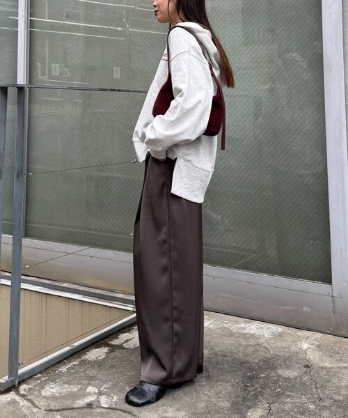 CIAOPANIC TYPY(チャオパニックティピー)の「ワンポイントロゴ刺繍フーディー(Tシャツ/カットソー・レディース・バーガンディー/チャコールグレー/オフホワイト/ブラウン/ネイビー・ONE SIZE)」の11枚目の写真