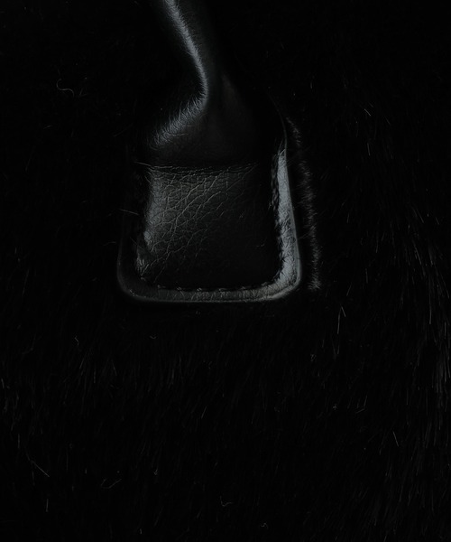 3.3 Field Trip （3.3フィールドトリップ）の「3.3 Field Trip／ファーモコモコBAG（ハンドバッグ・レディース・ブラック/オフホワイト・ONE SIZE）」の5枚目の写真