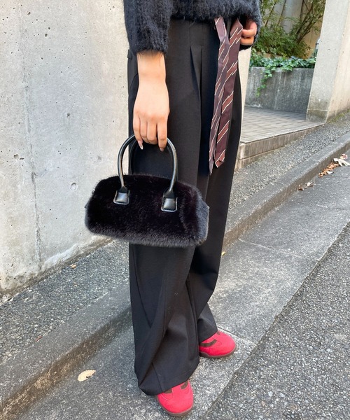 3.3 Field Trip （3.3フィールドトリップ）の「3.3 Field Trip／ファーモコモコBAG（ハンドバッグ・レディース・ブラック/オフホワイト・ONE SIZE）」の11枚目の写真