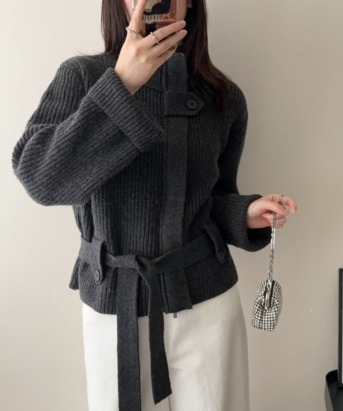 Diosfront(ディオスフロント)の「ベルト付きハイネックリブニットプルオーバー(ニット/セーター・レディース・チャコールグレー/アイボリー/カーキ・FREE)」の2枚目の写真