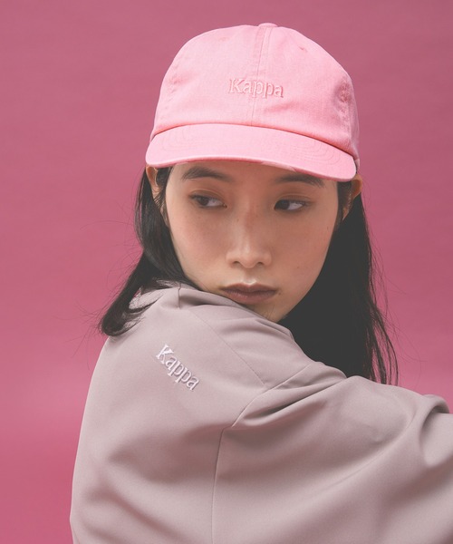Kappa(カッパ)の「≪Kappa×and ST ウェルネスクラブ≫ロゴヴィンテージ風キャップ(キャップ・レディース・ピンク/ブラック/グレイッシュベージュ・FREE)」の3枚目の写真