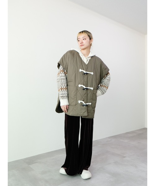 DOLLUPOOPS（ドールアップウップス）の「トグルキルト中綿ベスト（ベスト・レディース・チャコール/カーキ/ブラック・FREE）」の6枚目の写真