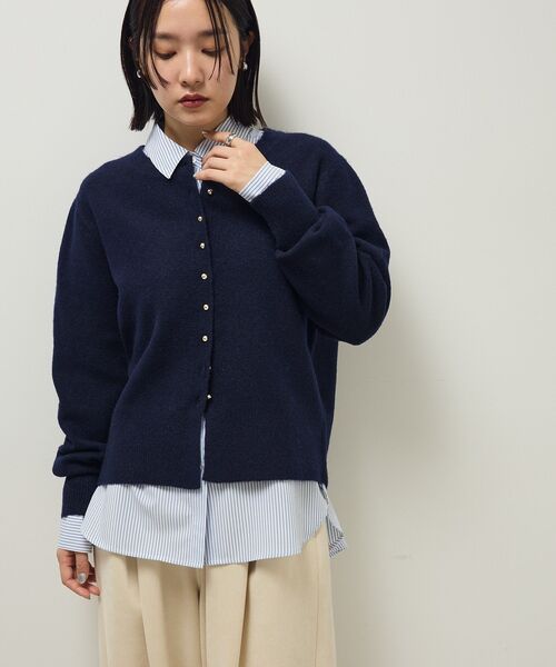 Green　Parks（グリーンパークス）の「ホワイトインナーレギュラーカラーシャツ（シャツ/ブラウス・レディース・オフホワイト/ストライプ・FREE）」の6枚目の写真