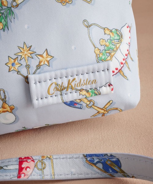Cath Kidston(キャスキッドソン)の「ミニ トート クロスボディバッグ Charmed(ショルダーバッグ・レディース・その他・FREE)」の3枚目の写真