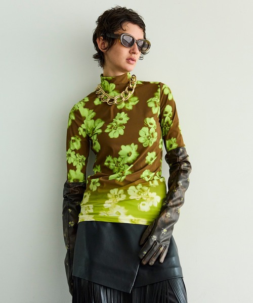 MAISON SPECIAL(メゾンスペシャル)の「Gradient Turtle Flower Top/グラデーションタートルフラワートップス(Tシャツ/カットソー・レディース・ピンク/ブラウン/ブラック・FREE)」の7枚目の写真