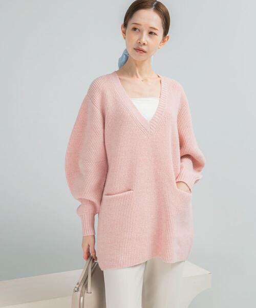 URBAN RESEARCH ROSSO WOMEN(アーバンリサーチ ロッソ)の「アルパカ混カーブスリーブVネックプルオーバー(ニット/セーター・レディース・グレー/ピンク/ネイビー・FREE)」の3枚目の写真