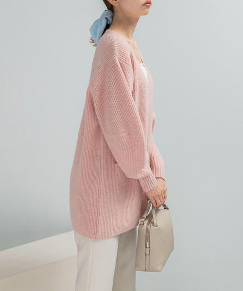 URBAN RESEARCH ROSSO WOMEN(アーバンリサーチ ロッソ)の「アルパカ混カーブスリーブVネックプルオーバー(ニット/セーター・レディース・グレー/ピンク/ネイビー・FREE)」の16枚目の写真