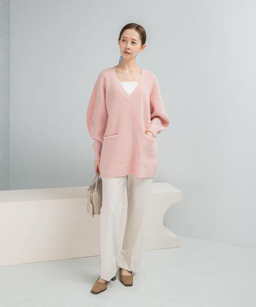 URBAN RESEARCH ROSSO WOMEN(アーバンリサーチ ロッソ)の「アルパカ混カーブスリーブVネックプルオーバー(ニット/セーター・レディース・グレー/ピンク/ネイビー・FREE)」の15枚目の写真