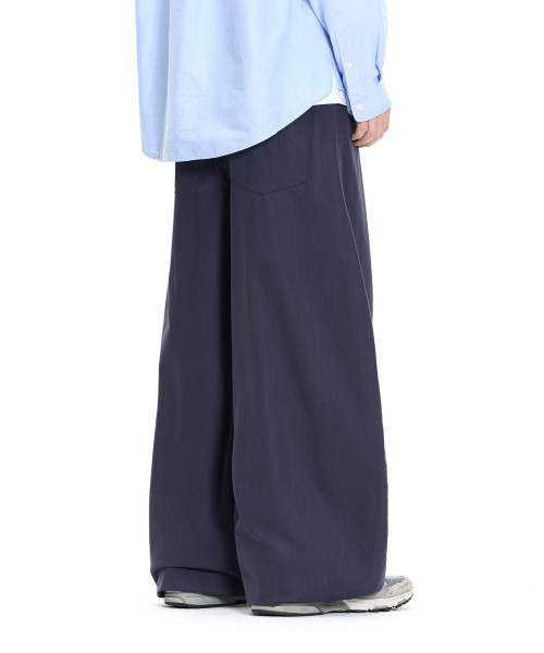KICHUL(キチョル)の「V AND V BALLOON PANTS (BLUE GREY)(その他パンツ・レディース・その他・LARGE/SMALL/MEDIUM/X-SMALL)」の3枚目の写真