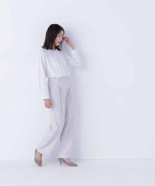 NATURAL BEAUTY BASIC(ナチュラルビューティーベーシック)の「◇フロントタックブラウス(シャツ/ブラウス・レディース・ブルー/ライトグリーン/ベージュ/オフホワイト・SMALL/MEDIUM)」の9枚目の写真