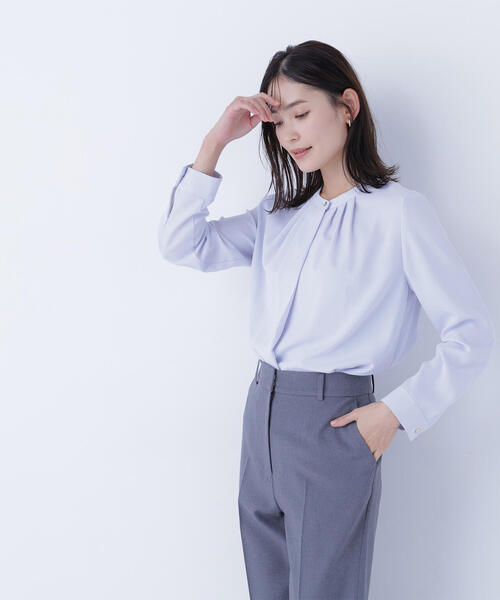 NATURAL BEAUTY BASIC（ナチュラルビューティーベーシック）の「◇フロントタックブラウス（シャツ/ブラウス・レディース・ブルー/ライトグリーン/ベージュ/オフホワイト・SMALL/MEDIUM）」の17枚目の写真