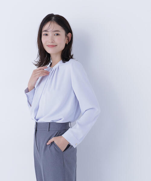 NATURAL BEAUTY BASIC（ナチュラルビューティーベーシック）の「◇フロントタックブラウス（シャツ/ブラウス・レディース・ブルー/ライトグリーン/ベージュ/オフホワイト・SMALL/MEDIUM）」の21枚目の写真