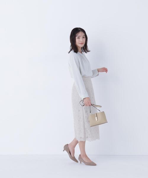 NATURAL BEAUTY BASIC(ナチュラルビューティーベーシック)の「◇フロントタックブラウス(シャツ/ブラウス・レディース・ブルー/ライトグリーン/ベージュ/オフホワイト・SMALL/MEDIUM)」の17枚目の写真