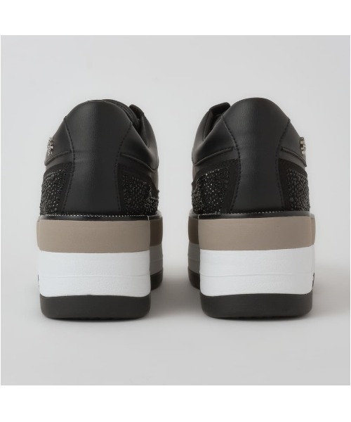 +diana（プラスダイアナ）の「【Premiumline】 ウィングチップスニーカー（スニーカー・レディース・アイボリー/ブラック/ホワイト・23.5cm/23.0cm/22.5cm/22.0cm/25.0cm/24.5cm/24.0cm）」の14枚目の写真