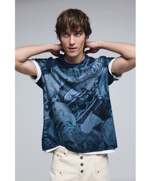Desigual(デシグアル)の「モザイク柄半袖Tシャツ(Tシャツ/カットソー・メンズ・ブルー・S/M/XL/L/XXL)」の2枚目の写真