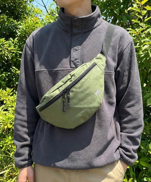 MEI（メイ）の「【MEI/メイ】STANDARD MOON SHOULDER/ロゴ刺繍 ショルダーバッグ ボディバッグ（ボディバッグ/ウエストポーチ・メンズ・ネイビー/ベージュ/ダークグリーン/グレー/サックスブルー/ブラック/バーガンディー/オリーブドラブ/ブラウン・FREE）」の12枚目の写真