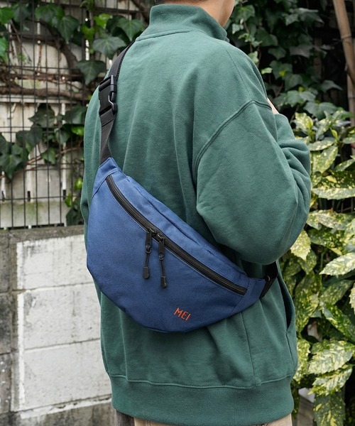 MEI（メイ）の「【MEI/メイ】STANDARD MOON SHOULDER/ロゴ刺繍 ショルダーバッグ ボディバッグ（ボディバッグ/ウエストポーチ・メンズ・ネイビー/ベージュ/ダークグリーン/グレー/サックスブルー/ブラック/バーガンディー/オリーブドラブ/ブラウン・FREE）」の13枚目の写真