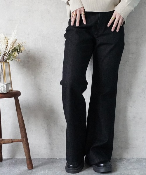 SELECT LEVERY(セレクトリベリー)の「リサイクルデニムフレアパンツ(デニムパンツ・レディース・ネイビー/ブルー/ブラック・SMALL/MEDIUM/LARGE/X-LARGE)」の2枚目の写真