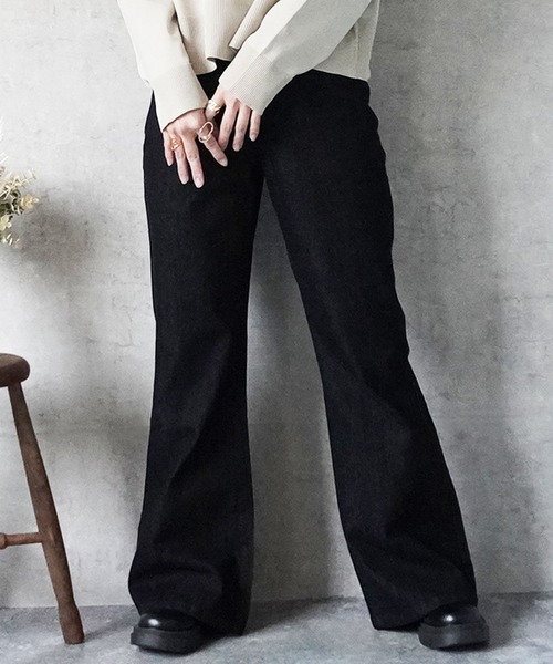 SELECT LEVERY(セレクトリベリー)の「リサイクルデニムフレアパンツ(デニムパンツ・レディース・ネイビー/ブルー/ブラック・SMALL/MEDIUM/LARGE/X-LARGE)」の8枚目の写真