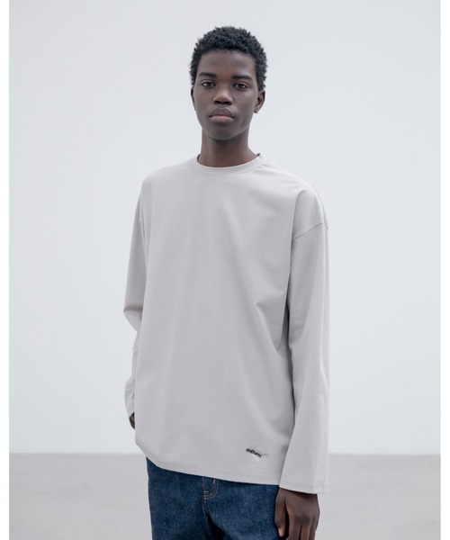 uniform experiment（ユニフォームエクスペリメント）の「LOOSE L/S TEE（Tシャツ/カットソー・メンズ・ベージュ/ブラック/ネイビー・4/3/2/1/5）」の4枚目の写真