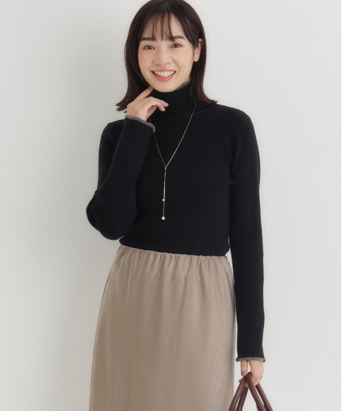 Right-on（ライトオン）の「【HONEYSUCKLE ROSE】配色ハイネックセーター (リブニット / デイリーユース / 通勤カジュアル / 着回し)（ニット/セーター・レディース・ブラウン/キナリ/ブラック/グレー・M/L）」の13枚目の写真