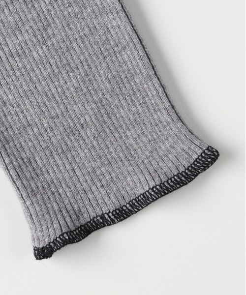 Right-on（ライトオン）の「【HONEYSUCKLE ROSE】配色ハイネックセーター (リブニット / デイリーユース / 通勤カジュアル / 着回し)（ニット/セーター・レディース・ブラウン/キナリ/ブラック/グレー・M/L）」の19枚目の写真