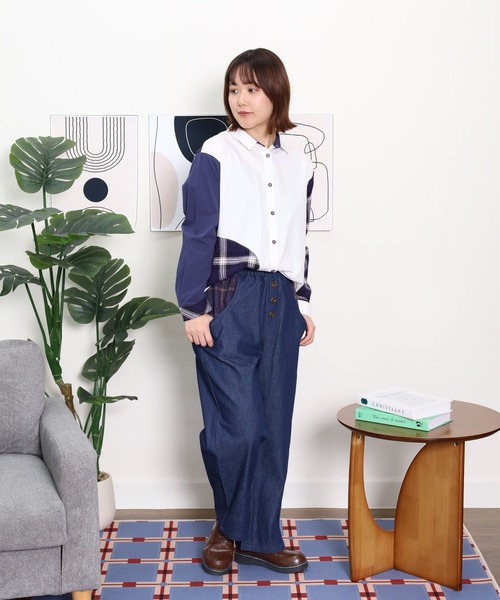 Emago(イマゴ)の「EMAGO 切替えカラーデニムパンツ(デニムパンツ・レディース・インディゴブルー/マルチ・FREE)」の9枚目の写真