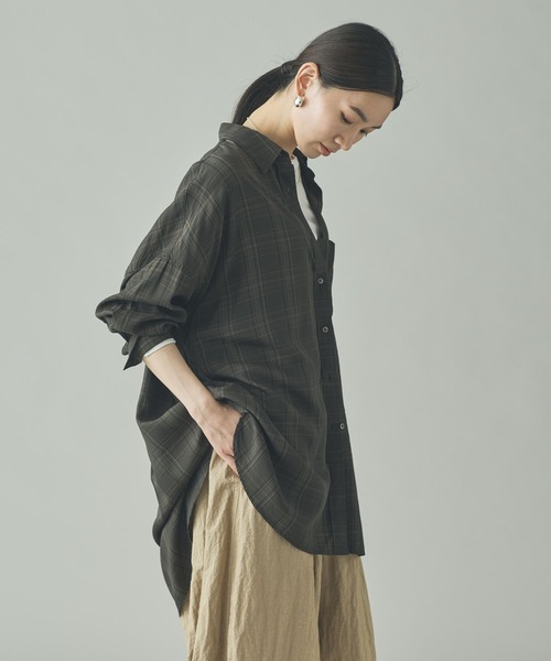 Curensology(カレンソロジー)の「Curensology(カレンソロジー)/セルロースローンチェックシャツ(シャツ/ブラウス・レディース・チャコールグレー/オフホワイト・FREE)」の12枚目の写真