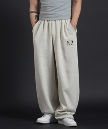 PHERMENON（フェルメノン）の「オーバーサイズワイドストリングジョガーパンツ - オートミール（スウェットパンツ）」