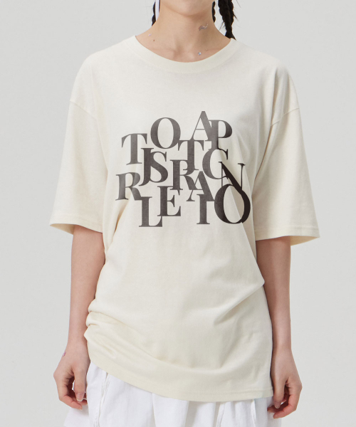 ASTRAL PROJECTION（アストラルプロジェクション）の「[ビッグロゴ]コットンルージュフィット半袖Tシャツ_バターミルク（Tシャツ/カットソー・メンズ・その他・M/L/XL/XXL）」の3枚目の写真