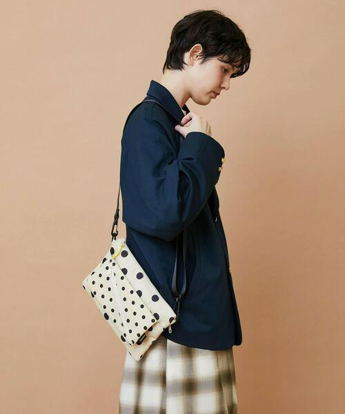 FRAPBOIS（フラボア）の「フラップサコッシュ２（ショルダーバッグ・レディース・ベージュ系その他/ブラック系その他/ブラック・FREE）」の7枚目の写真