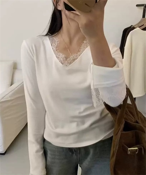 Dream garden(ドリームガーデン)の「レース切り替え 袖スリットカットソーTシャツ(Tシャツ/カットソー・レディース・ブラック/オフホワイト・S/M/L/XL)」の5枚目の写真