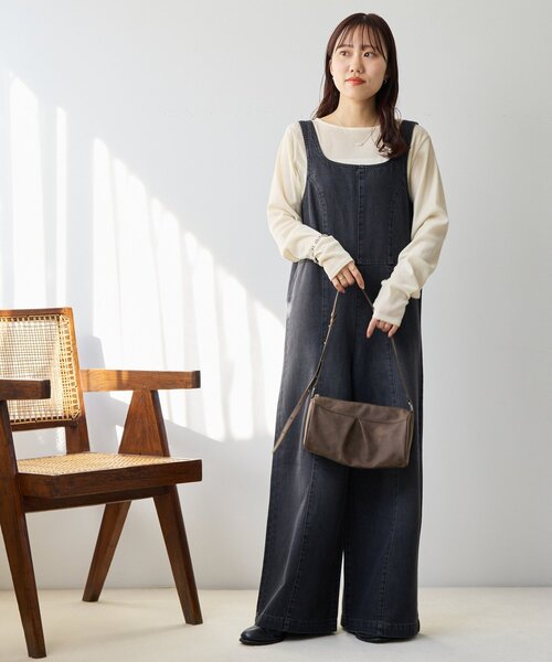 DISCOAT(ディスコート)の「デニムジップ使いサロペット(サロペット/オーバーオール・レディース・ネイビー/ブラック・FREE)」の17枚目の写真