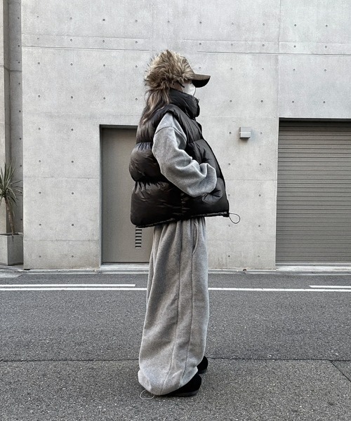YACA(ヤーカ)の「Fleece Over Wide Pants/フリースオーバーワイドパンツ【unisex item】(スウェットパンツ・レディース・グレー/ブラウン・FREE)」の5枚目の写真