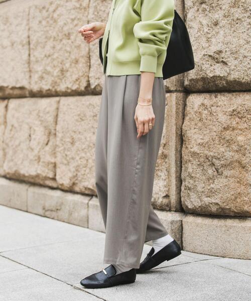 URBAN RESEARCH DOORS（アーバンリサーチドアーズ）の「『仁村紗和さん着用』『UR TECH』完声9分丈ワイドパンツ（その他パンツ・レディース・ブラック/グレー系その他・SMALL/MEDIUM）」の5枚目の写真