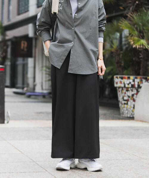 URBAN RESEARCH DOORS（アーバンリサーチドアーズ）の「『仁村紗和さん着用』『UR TECH』完声9分丈ワイドパンツ（その他パンツ・レディース・ブラック/グレー系その他・SMALL/MEDIUM）」の19枚目の写真