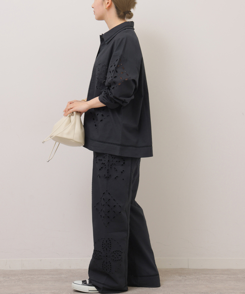 JOURNAL STANDARD relume（ジャーナルスタンダード　レリューム）の「［26SS新作］カットワークエンブロイダリーパンツ（その他パンツ・レディース・ブラック/アイボリー・FREE）」の20枚目の写真