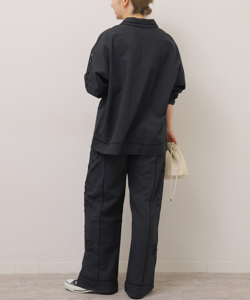 JOURNAL STANDARD relume（ジャーナルスタンダード　レリューム）の「［26SS新作］カットワークエンブロイダリーパンツ（その他パンツ・レディース・ブラック/アイボリー・FREE）」の21枚目の写真